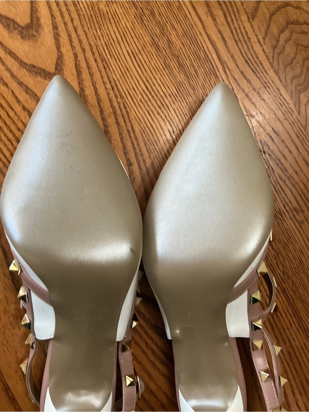 Valentino White and Tan Rockstud Heels - Picture 6 of 9